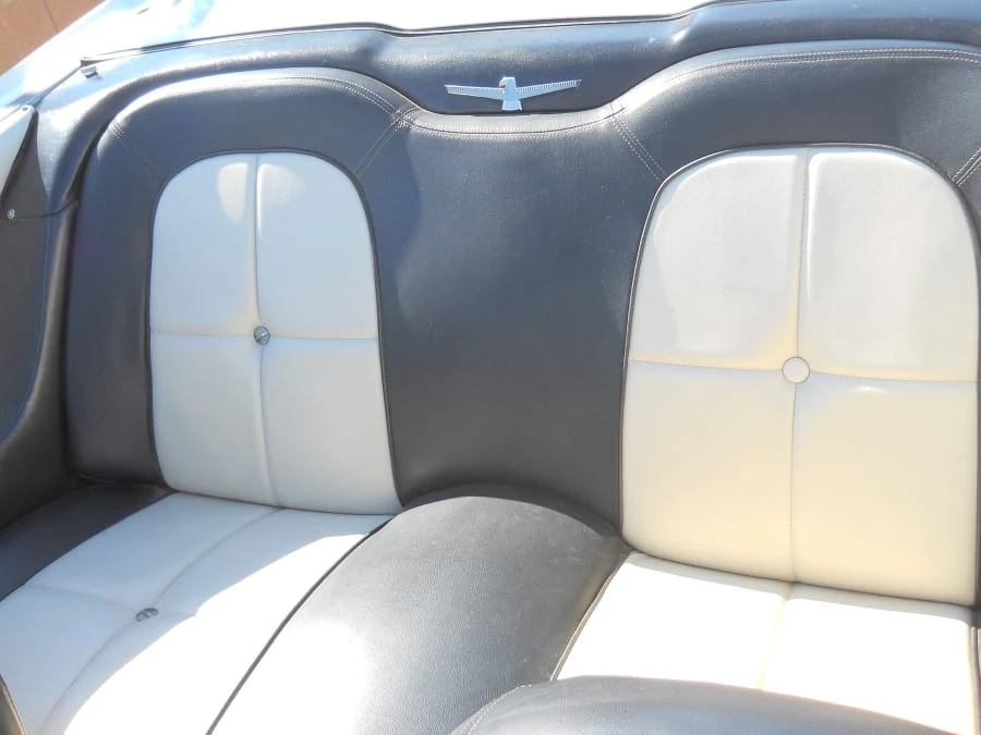1960 Ford Thunderbird 2nd Gen - Image 11 of 16