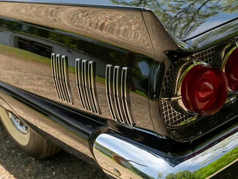 1960 Ford Thunderbird 2nd Gen - Image 23 of 31