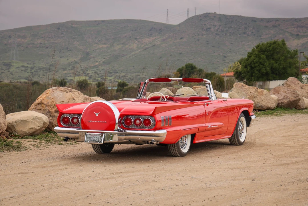 1960 Ford Thunderbird 2nd Gen - Image 12 of 31