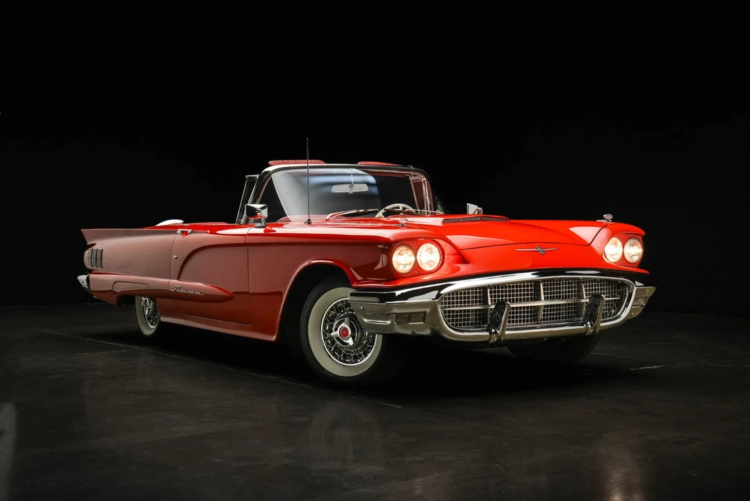 1960 Ford Thunderbird 2nd Gen - Image 25 of 31