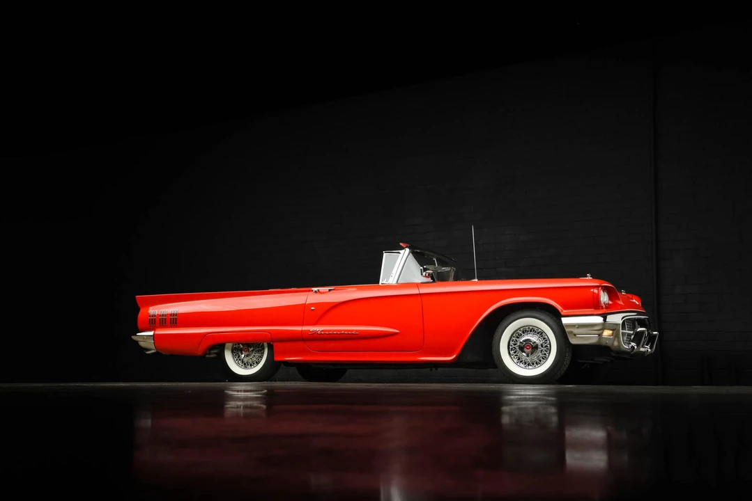 1960 Ford Thunderbird 2nd Gen - Image 30 of 31