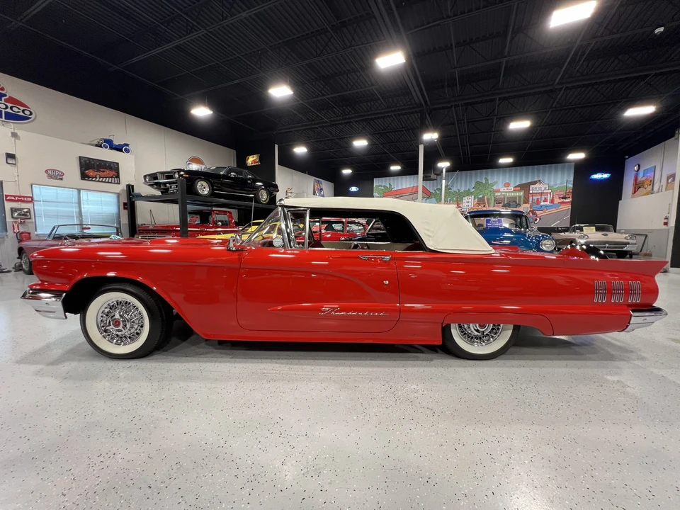 1960 Ford Thunderbird 2nd Gen - Image 8 of 31