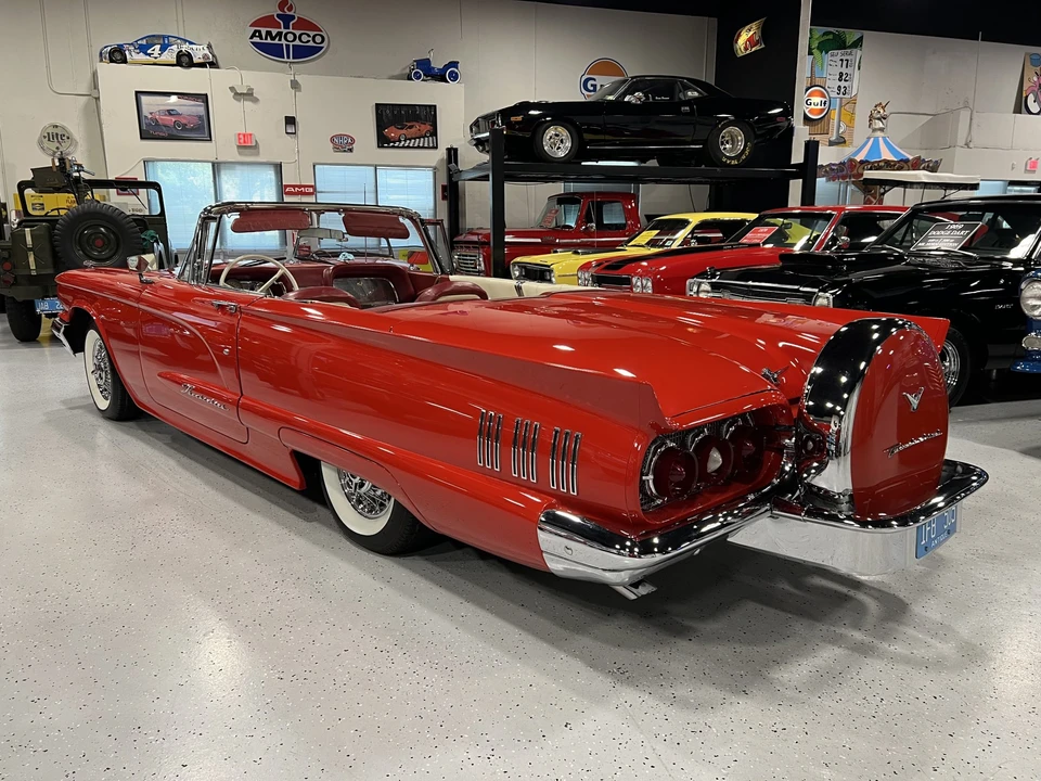 1960 Ford Thunderbird 2nd Gen - Image 22 of 31