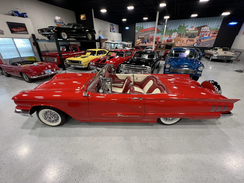1960 Ford Thunderbird 2nd Gen - Image 21 of 31