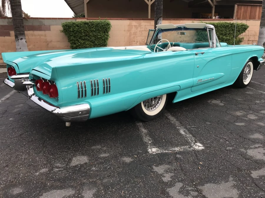 1960 Ford Thunderbird 2nd Gen - Image 9 of 10