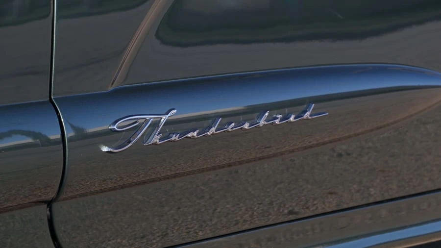1960 Ford Thunderbird 2nd Gen - Image 10 of 12
