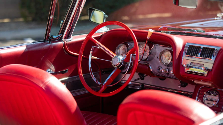 1960 Ford Thunderbird 2nd Gen - Image 10 of 27