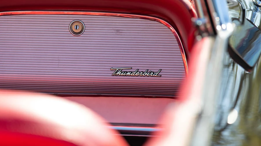 1960 Ford Thunderbird 2nd Gen - Image 17 of 27