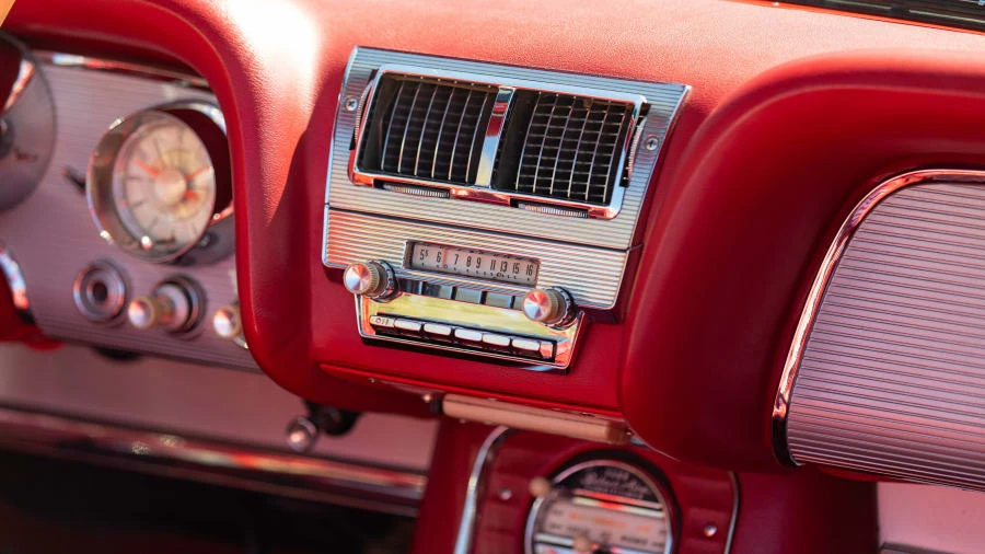 1960 Ford Thunderbird 2nd Gen - Image 20 of 27
