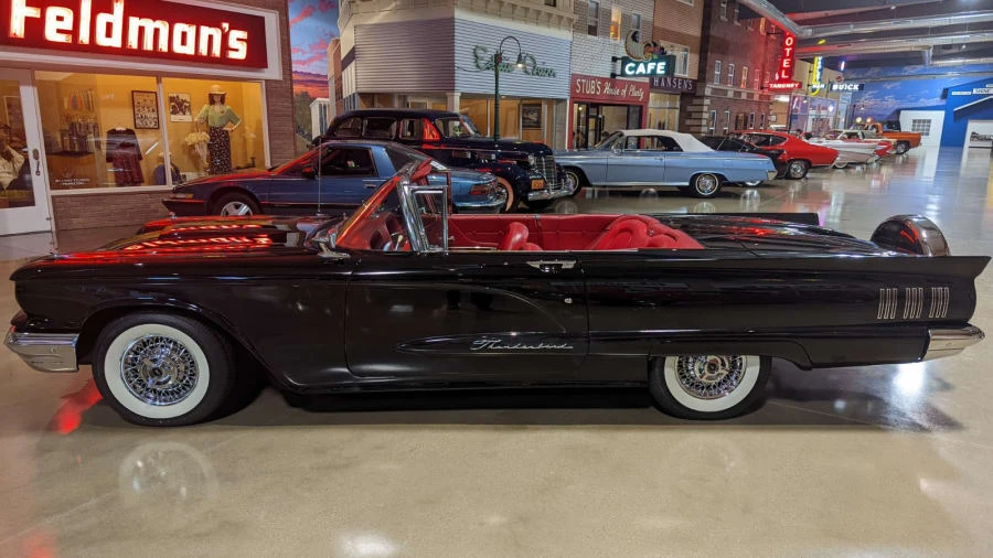 1960 Ford Thunderbird 2nd Gen - Image 2 of 8