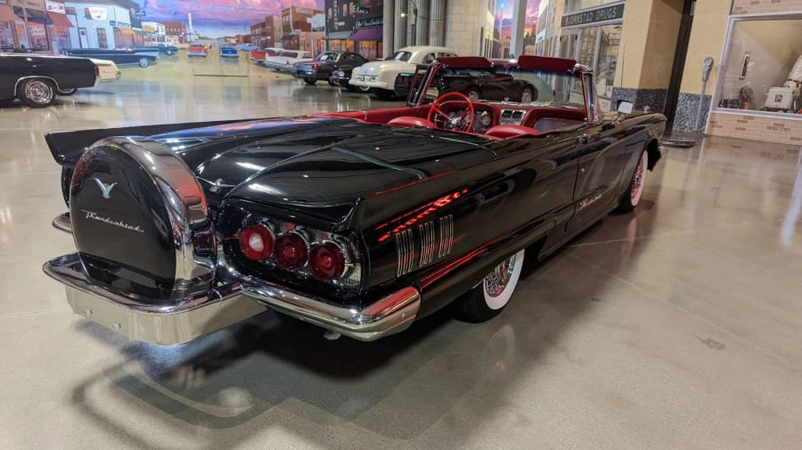 1960 Ford Thunderbird 2nd Gen - Image 3 of 8