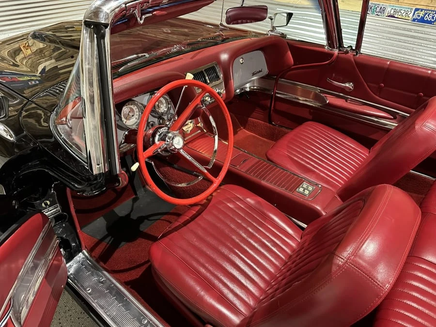 1960 Ford Thunderbird 2nd Gen - Image 18 of 23