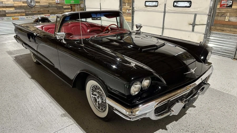 1960 Ford Thunderbird 2nd Gen - Image 10 of 23