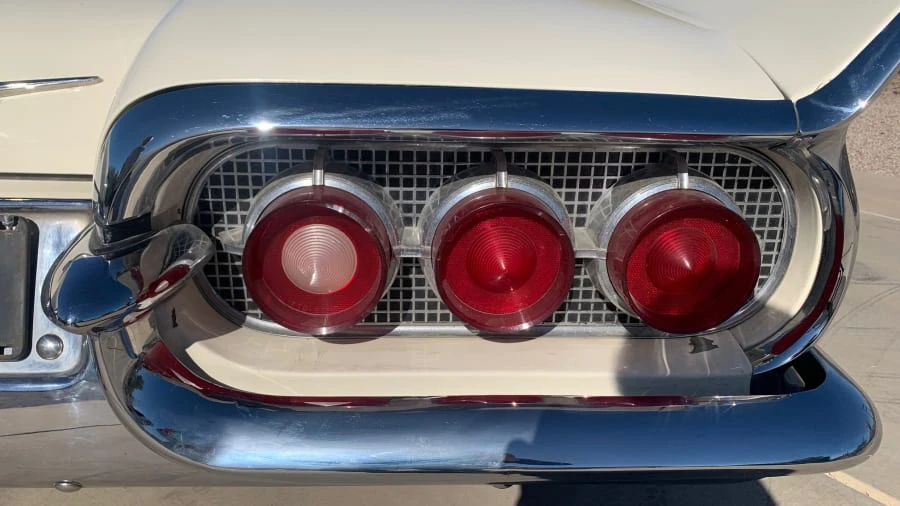 1960 Ford Thunderbird 2nd Gen - Image 15 of 23