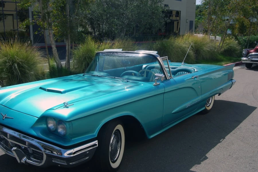 1960 Ford Thunderbird 2nd Gen - Image 2 of 5