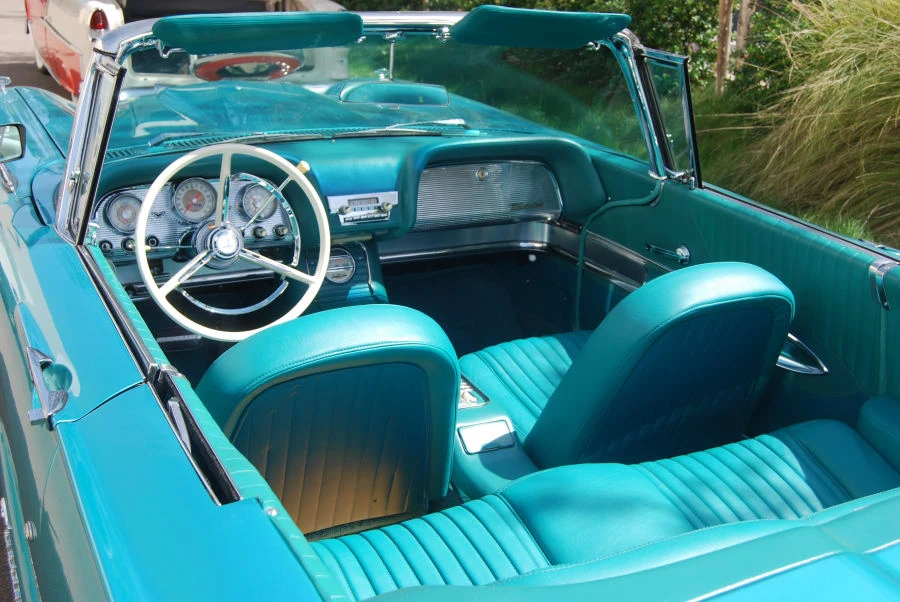1960 Ford Thunderbird 2nd Gen - Image 3 of 5