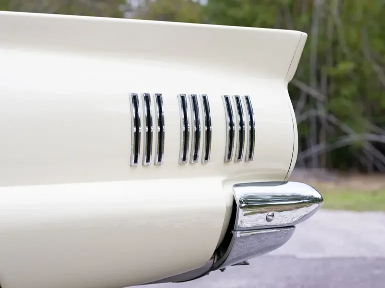 1960 Ford Thunderbird 2nd Gen - Image 29 of 31