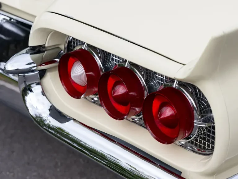 1960 Ford Thunderbird 2nd Gen - Image 26 of 31