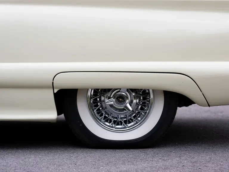 1960 Ford Thunderbird 2nd Gen - Image 21 of 31