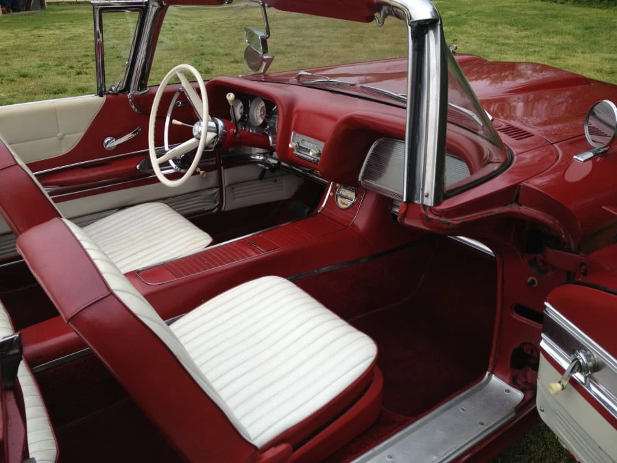 1960 Ford Thunderbird 2nd Gen - Image 4 of 8