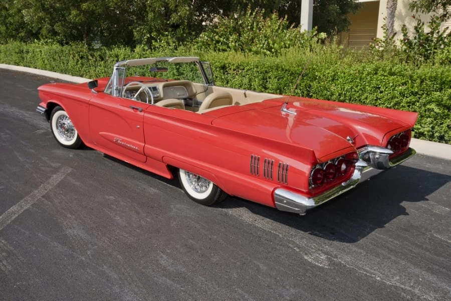 1960 Ford Thunderbird 2nd Gen - Image 2 of 10