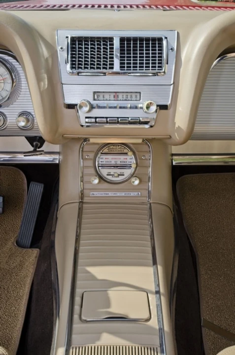 1960 Ford Thunderbird 2nd Gen - Image 6 of 10