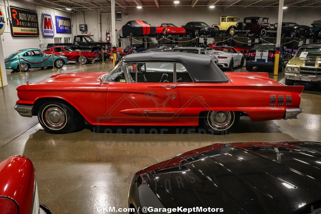1960 Ford Thunderbird 2nd Gen - Image 11 of 21