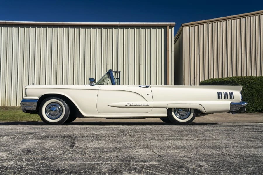 1960 Ford Thunderbird 2nd Gen - Image 2 of 31