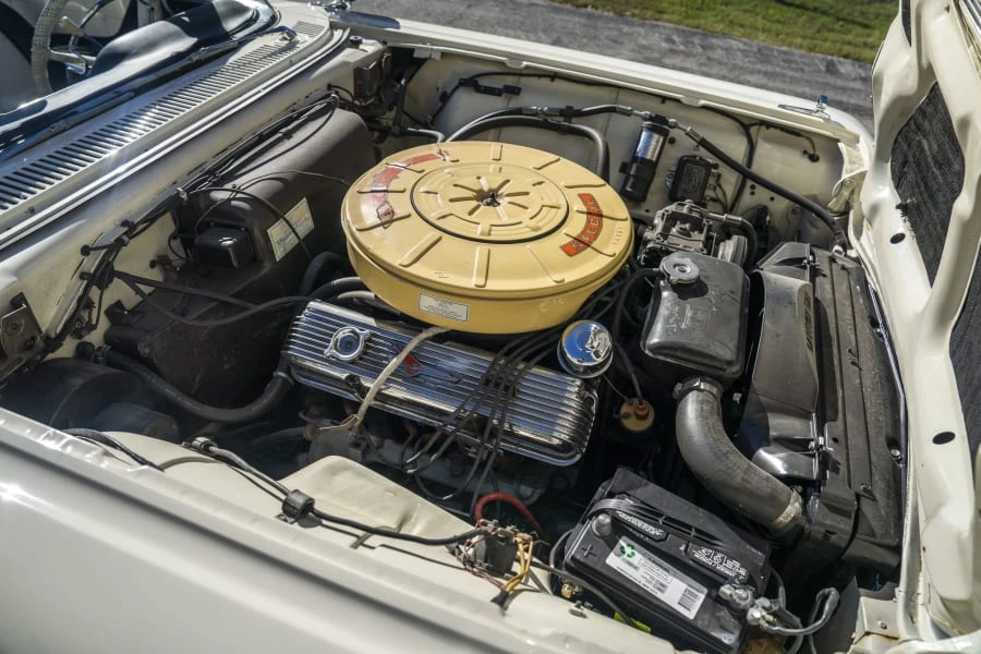 1960 Ford Thunderbird 2nd Gen - Image 30 of 31