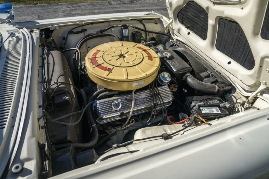 1960 Ford Thunderbird 2nd Gen - Image 28 of 31