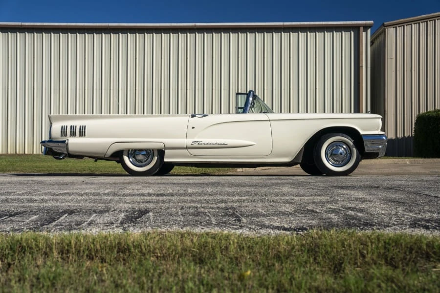 1960 Ford Thunderbird 2nd Gen - Image 7 of 31