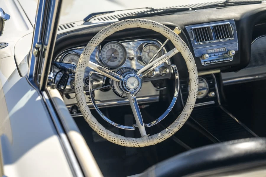1960 Ford Thunderbird 2nd Gen - Image 16 of 31