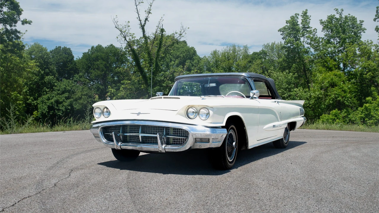 1960 Ford Thunderbird 2nd Gen - Image 2 of 31