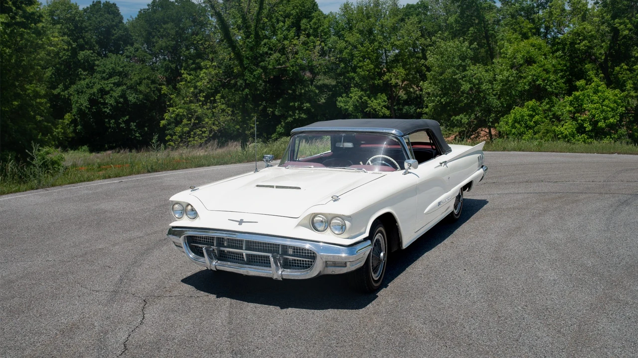 1960 Ford Thunderbird 2nd Gen - Image 3 of 31