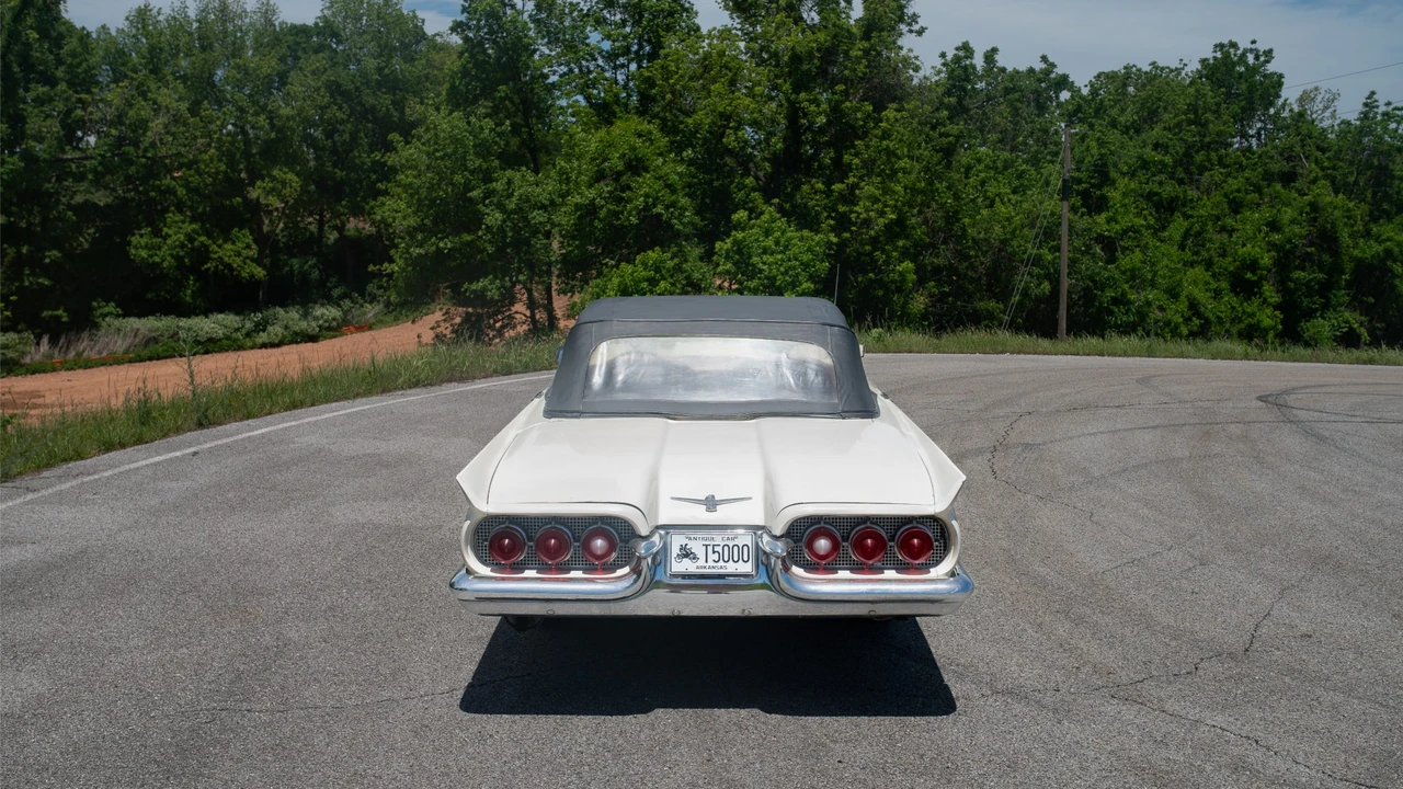 1960 Ford Thunderbird 2nd Gen - Image 9 of 31