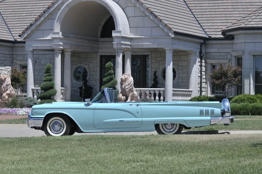 1960 Ford Thunderbird 2nd Gen - Image 2 of 8