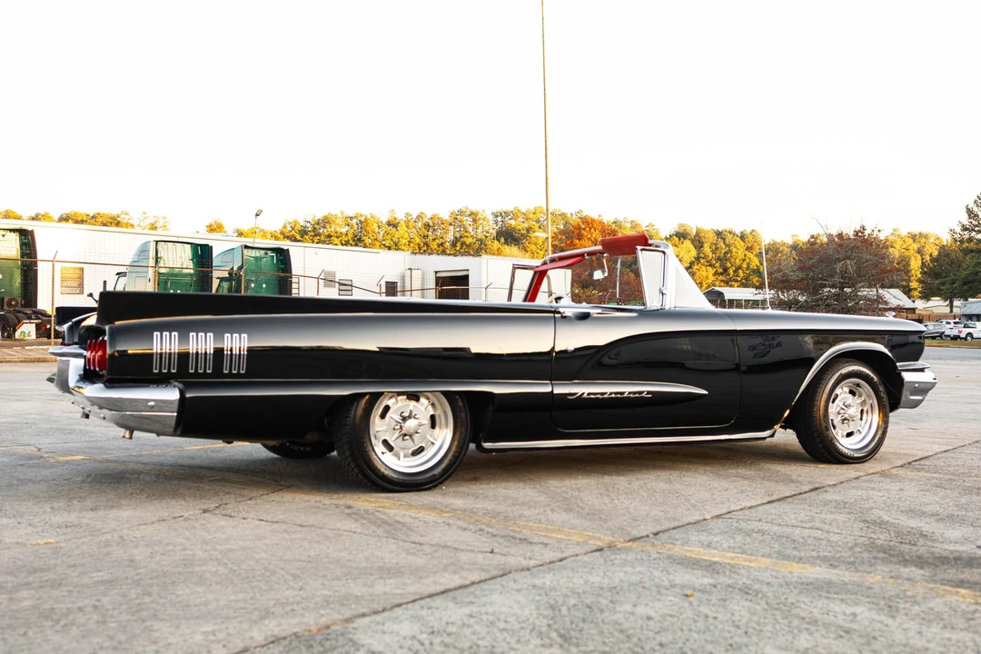 1960 Ford Thunderbird 2nd Gen - Image 12 of 31
