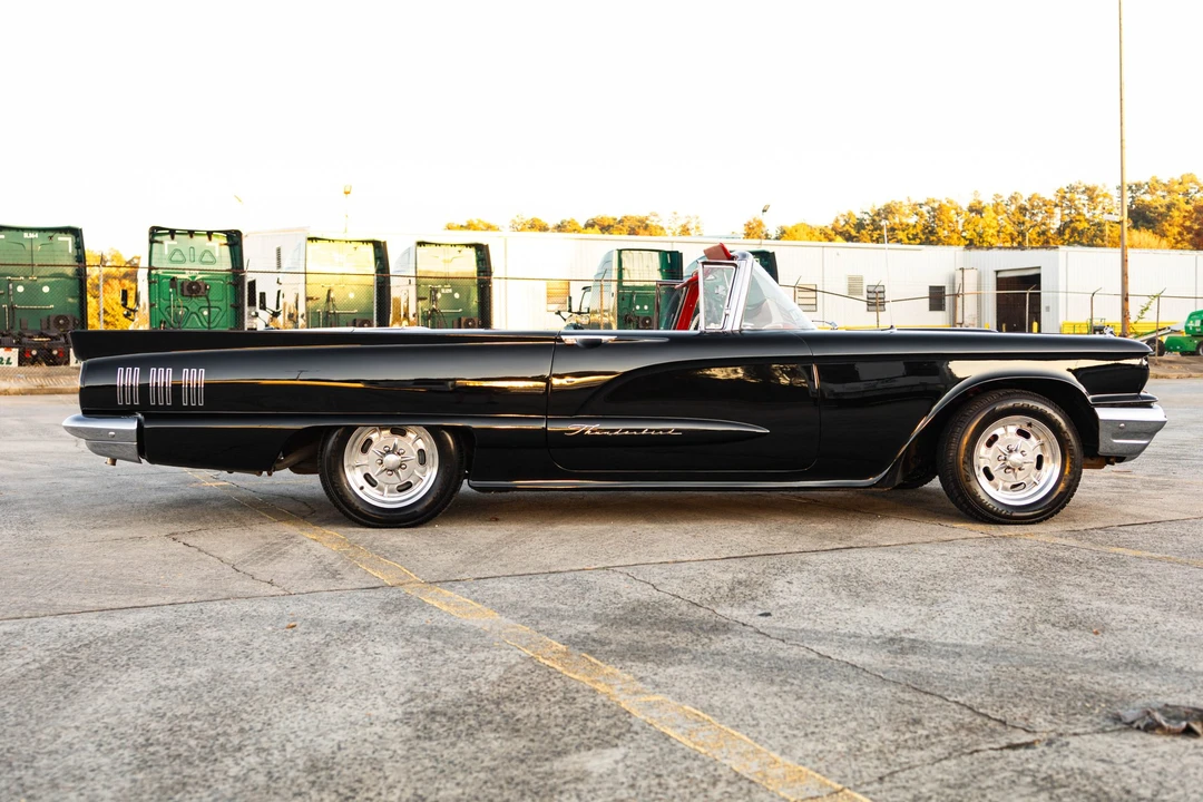1960 Ford Thunderbird 2nd Gen - Image 11 of 31