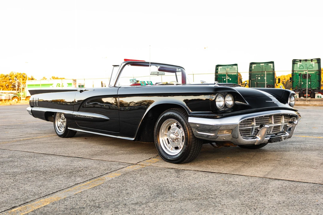 1960 Ford Thunderbird 2nd Gen - Image 9 of 31