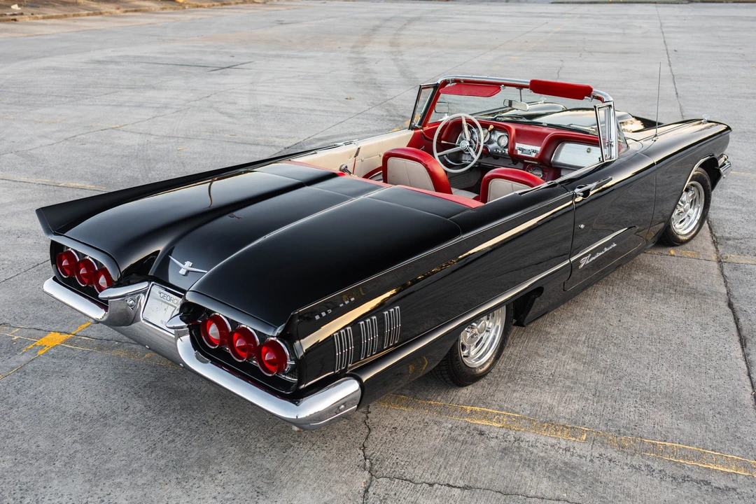 1960 Ford Thunderbird 2nd Gen - Image 15 of 31