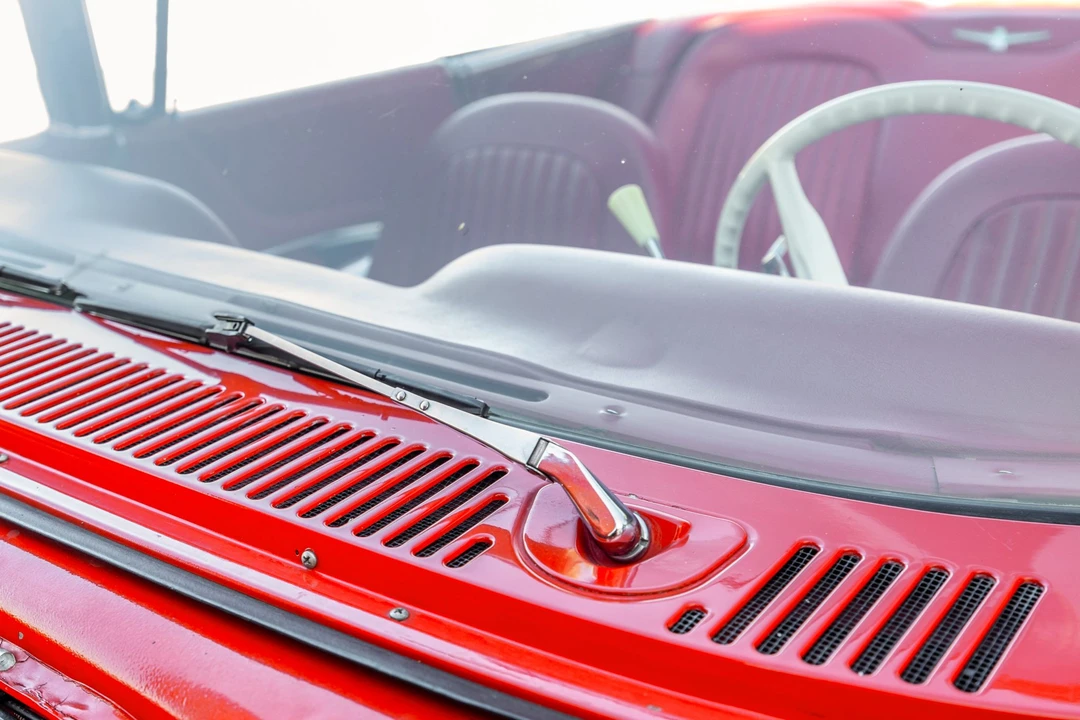 1960 Ford Thunderbird 2nd Gen - Image 30 of 31