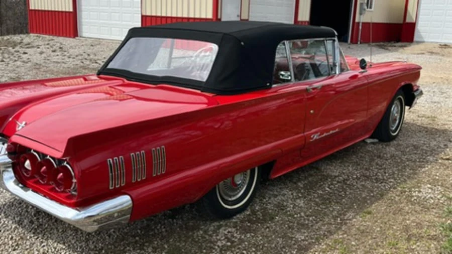 1960 Ford Thunderbird 2nd Gen - Image 7 of 10