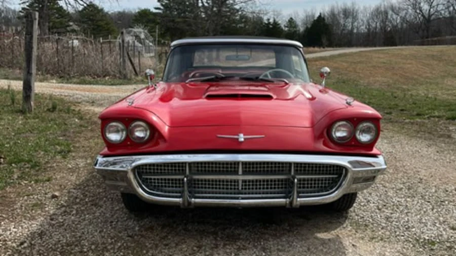 1960 Ford Thunderbird 2nd Gen - Image 3 of 10