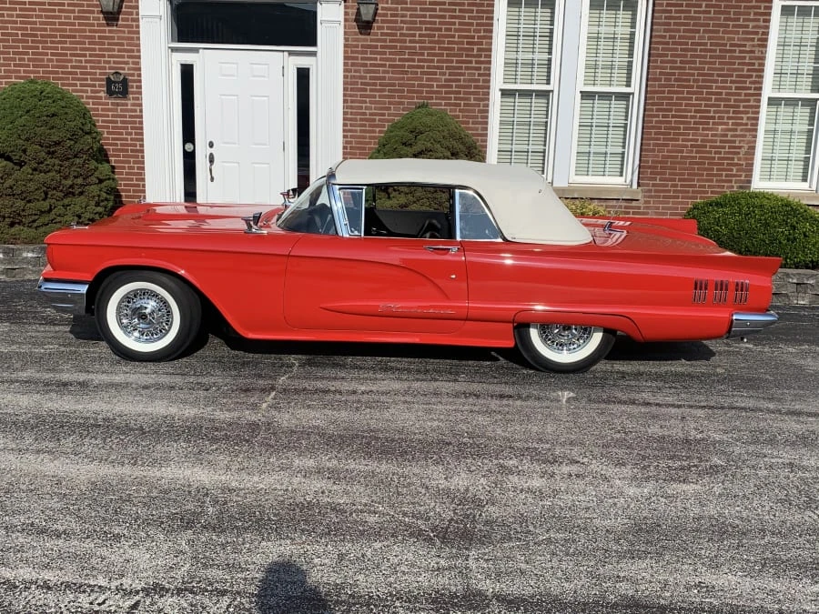 1960 Ford Thunderbird 2nd Gen - Image 2 of 8