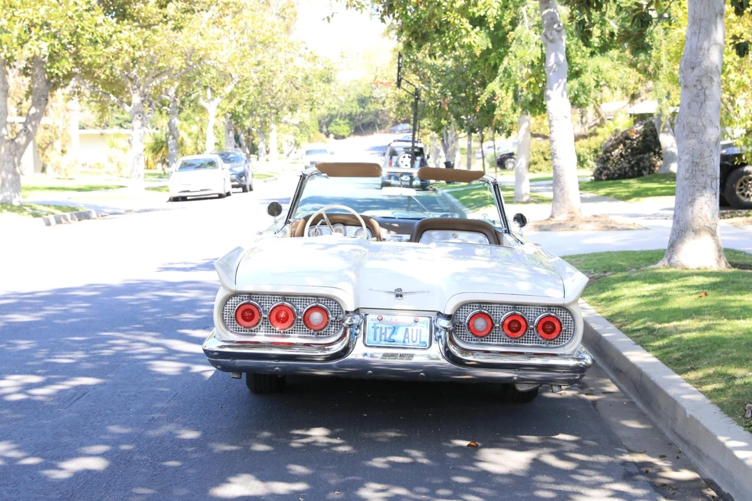 1960 Ford Thunderbird 2nd Gen - Image 13 of 31