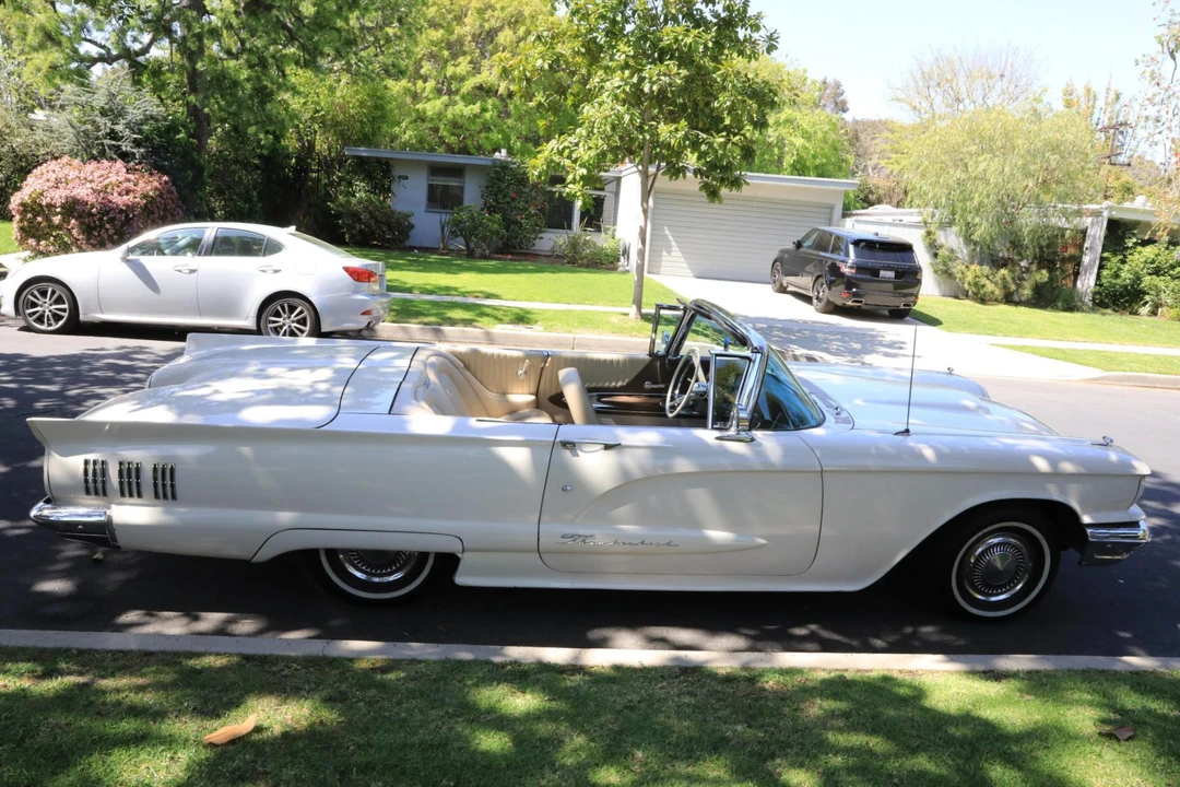 1960 Ford Thunderbird 2nd Gen - Image 17 of 31