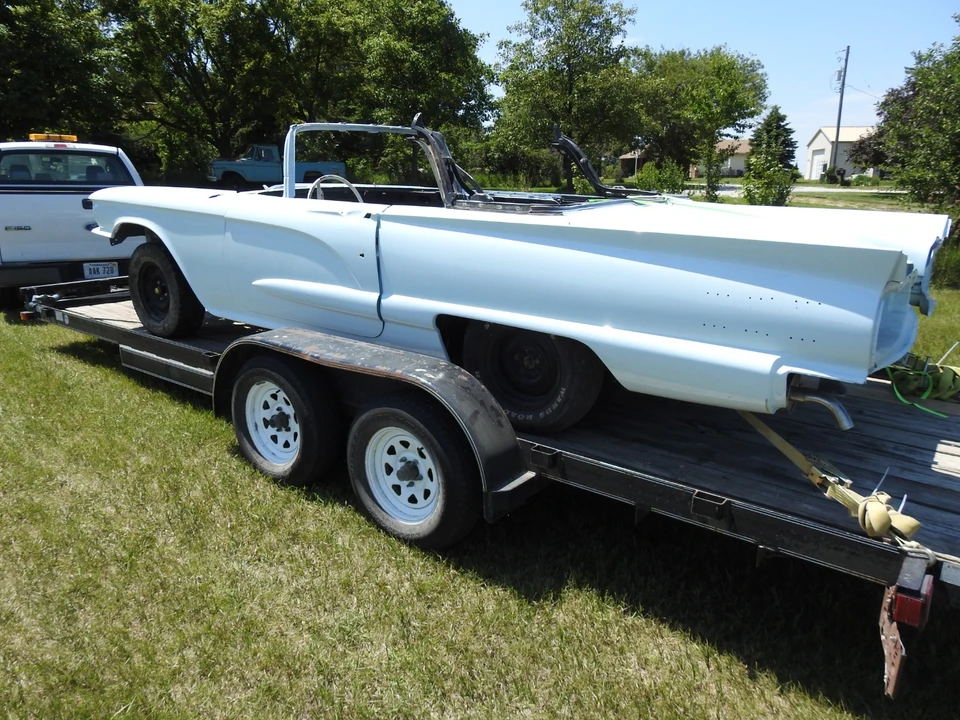 1960 Ford Thunderbird 2nd Gen - Image 4 of 31