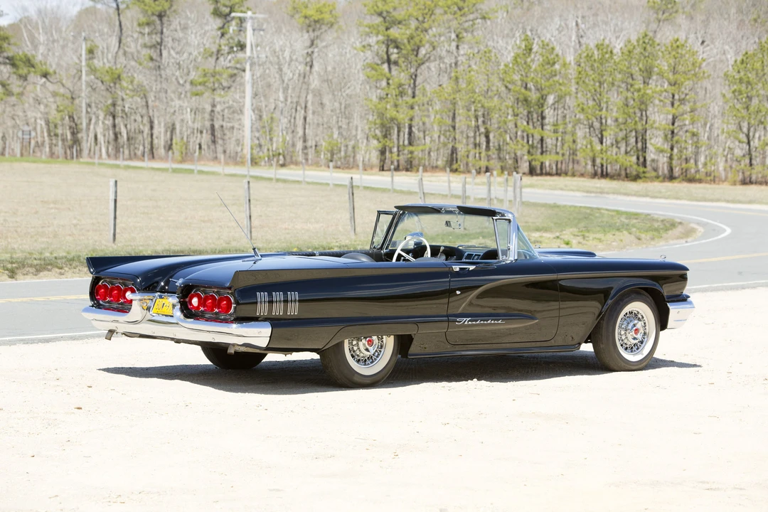 1960 Ford Thunderbird 2nd Gen - Image 19 of 31