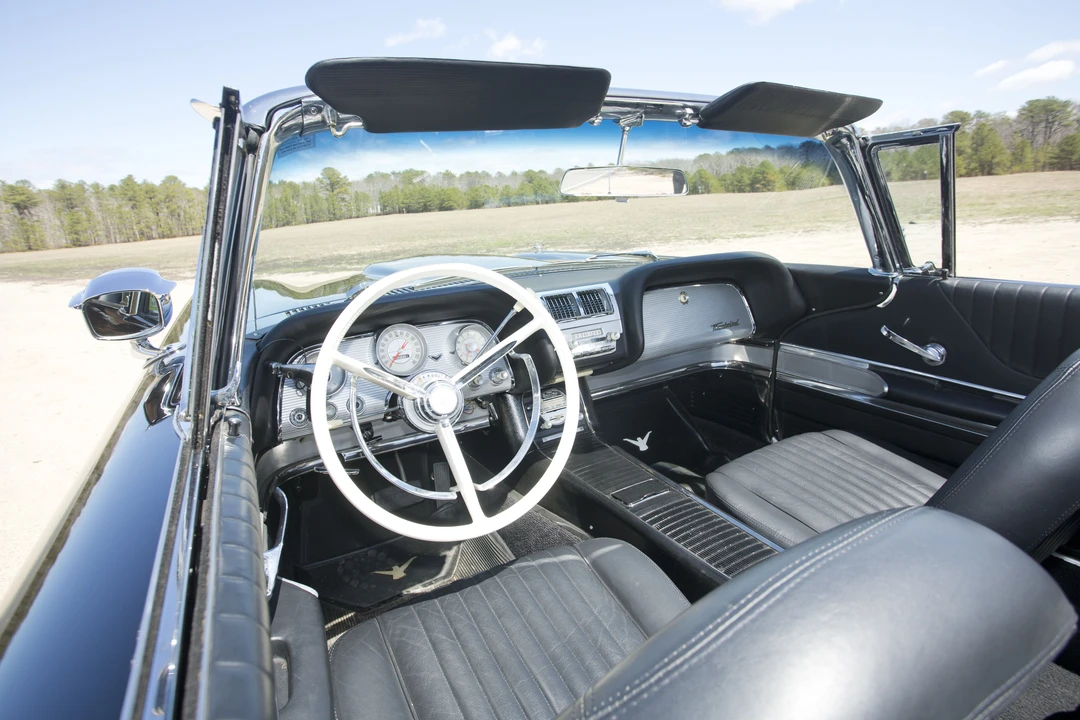 1960 Ford Thunderbird 2nd Gen - Image 29 of 31