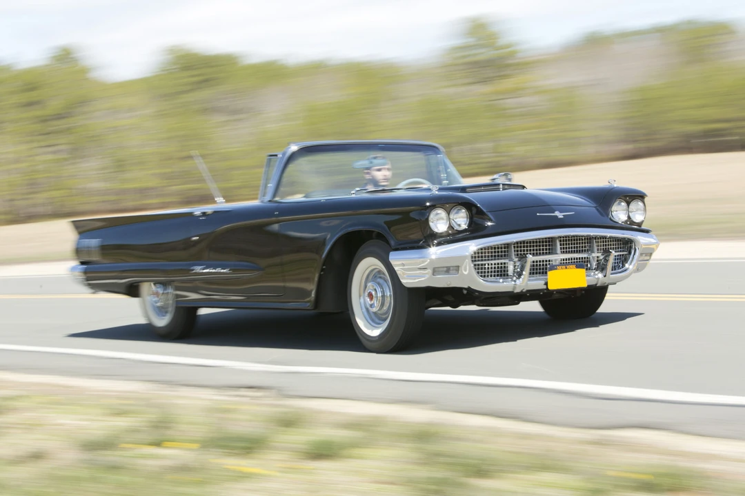 1960 Ford Thunderbird 2nd Gen - Image 11 of 31